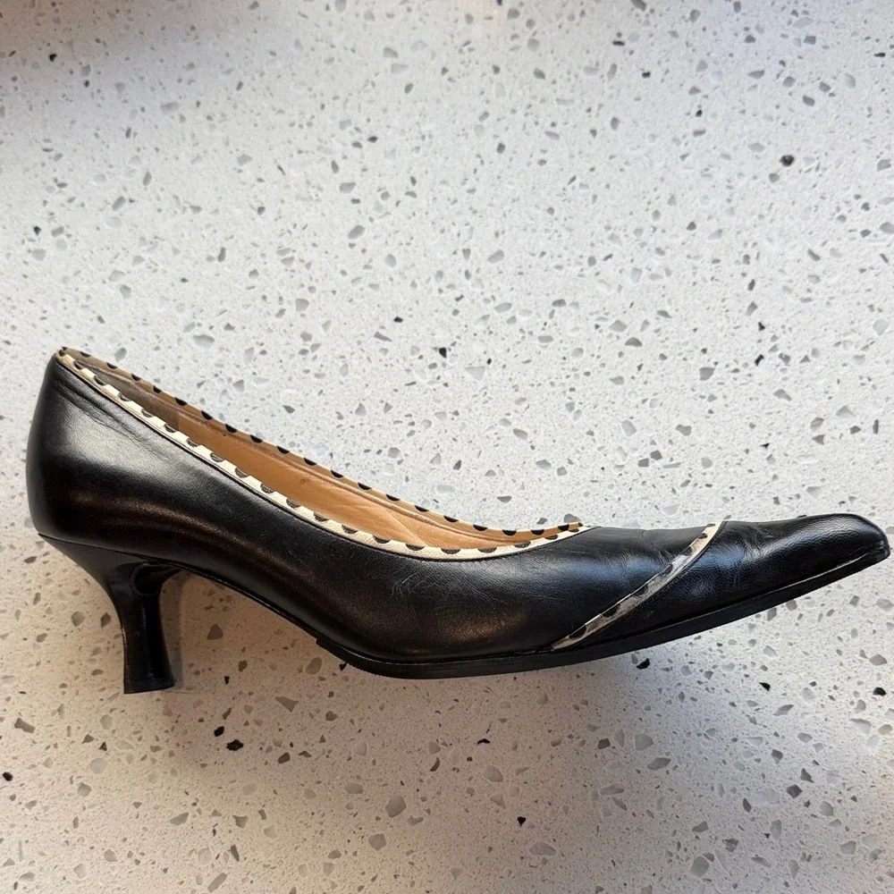 CHANEL Black and Cream Leather Pumps Kitten Heels